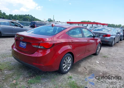 2014 Hyundai Elantra Se z USA, uszkodzony, nr VIN 5NPDH4AE4EH480355